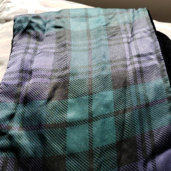 Scarf - Picture 5 of 5